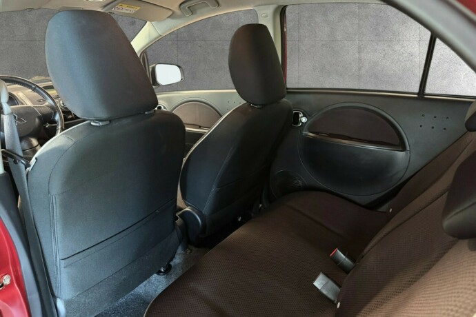 mitsubishi-i-miev-elektrisitet-2015-big-12