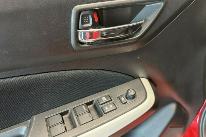 suzuki-swift-elektrisitetbensin-2018-big-25