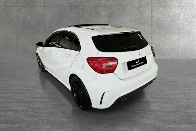mercedes-benz-a180-bensin-2014-big-3