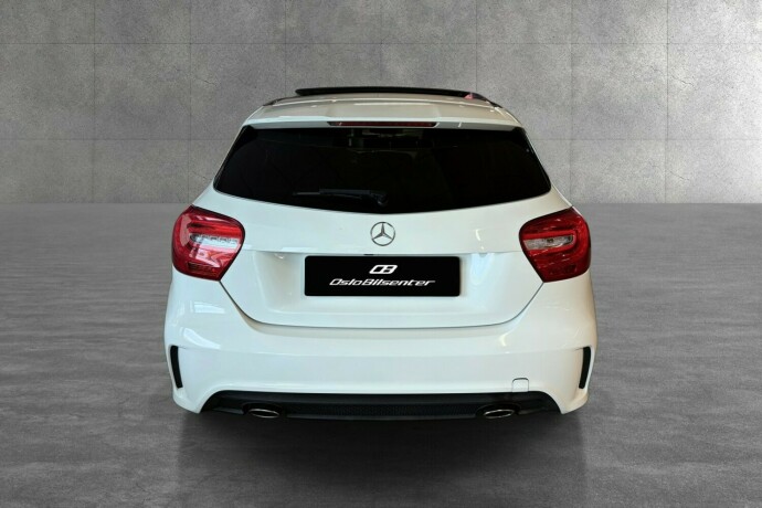 mercedes-benz-a180-bensin-2014-big-4