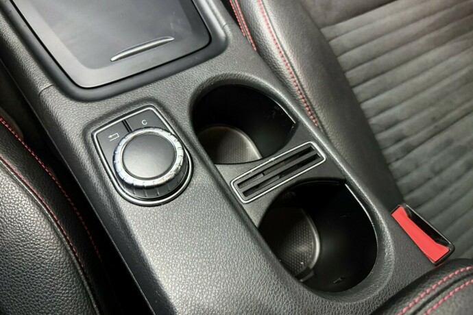 mercedes-benz-a180-bensin-2014-big-20