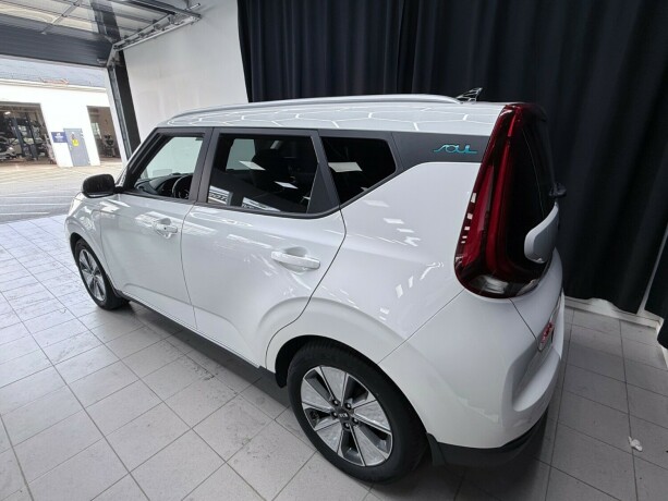 kia-e-soul-elektrisitet-2021-big-4