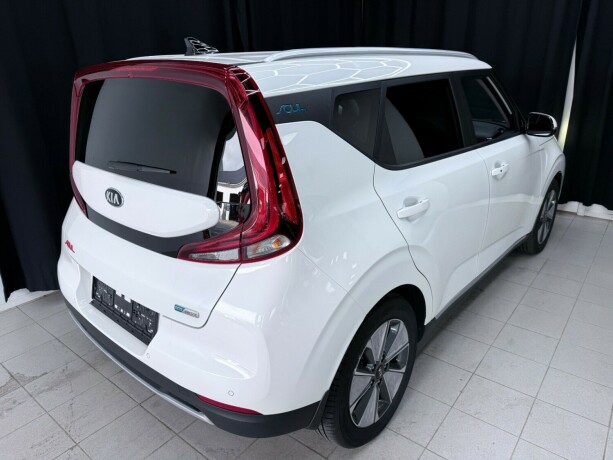 kia-e-soul-elektrisitet-2021-big-7