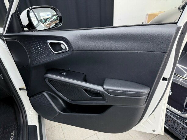 kia-e-soul-elektrisitet-2021-big-26