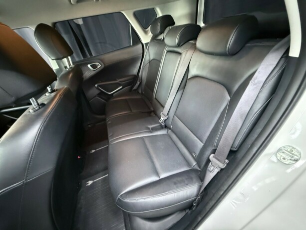 kia-e-soul-elektrisitet-2021-big-30