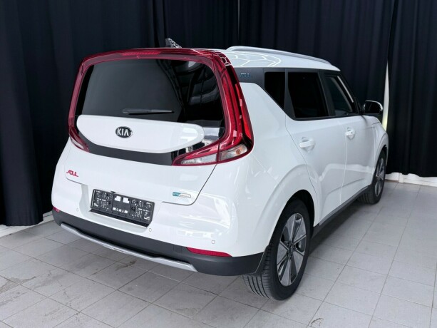 kia-e-soul-elektrisitet-2021-big-5