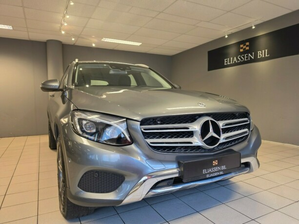 mercedes-benz-glc350-e-plug-in-petrol-2018-big-8