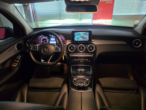 mercedes-benz-glc350-e-plug-in-petrol-2018-big-41