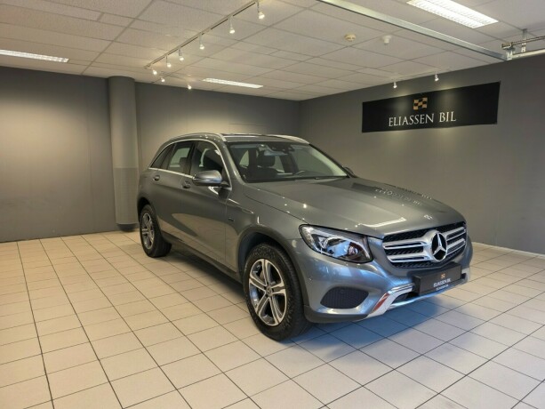 mercedes-benz-glc350-e-plug-in-petrol-2018-big-9