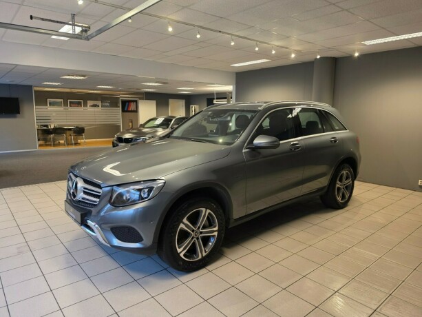 mercedes-benz-glc350-e-plug-in-petrol-2018-big-7