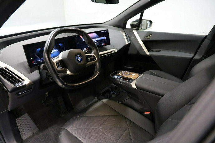bmw-ix-elektrisitet-2022-big-6