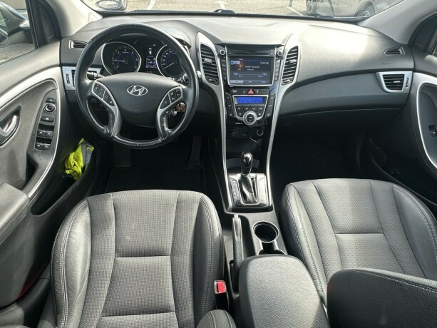 hyundai-i30-diesel-2014-big-7