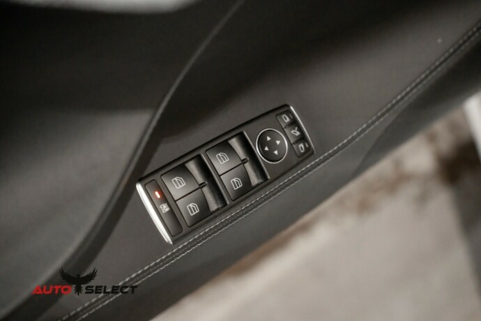 tesla-model-s-elektrisitet-2020-big-22