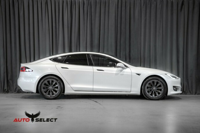 tesla-model-s-elektrisitet-2020-big-12