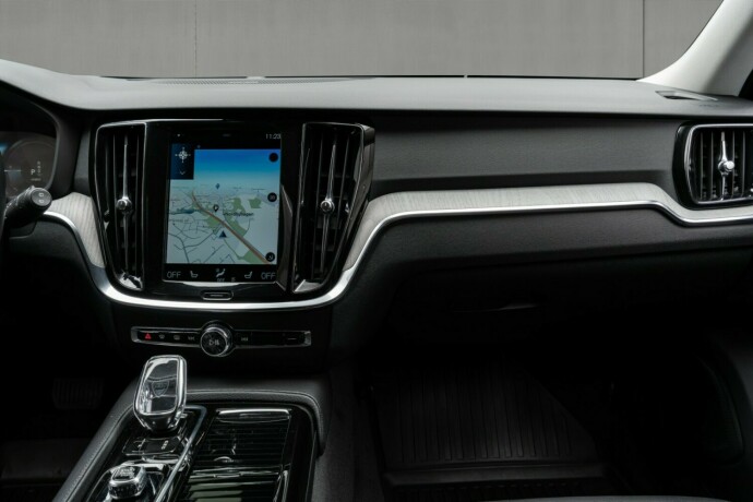 volvo-v60-elektrisitetbensin-2022-big-19