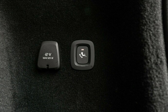 volvo-v60-elektrisitetbensin-2022-big-42