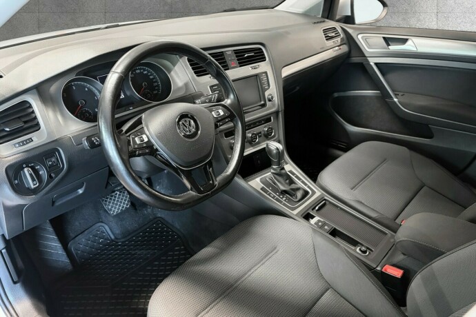 volkswagen-golf-diesel-2017-big-9