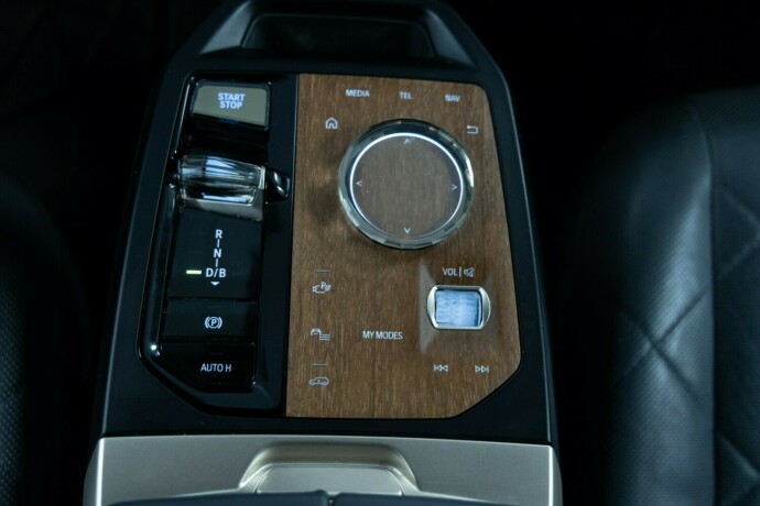 bmw-ix-elektrisitet-2022-big-22