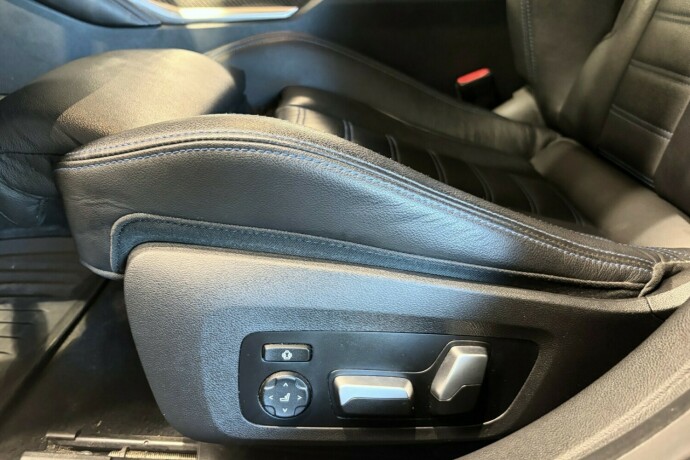 bmw-i4-elektrisitet-2023-big-28