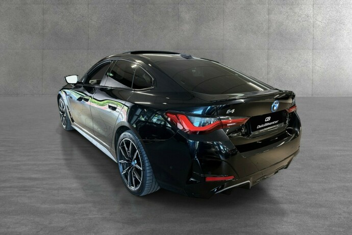 bmw-i4-elektrisitet-2023-big-4