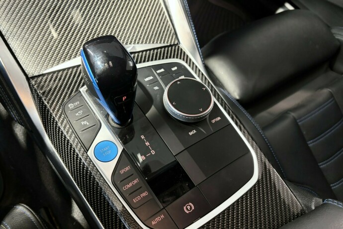 bmw-i4-elektrisitet-2023-big-20