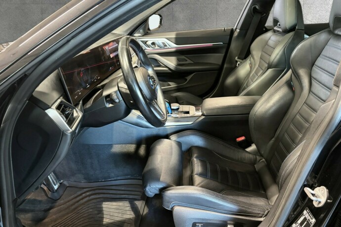 bmw-i4-elektrisitet-2023-big-1