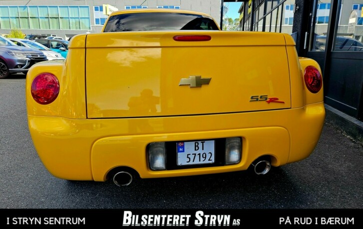 chevrolet-ssr-bensin-2004-big-14