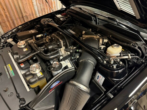 ford-mustang-bensin-2008-big-41