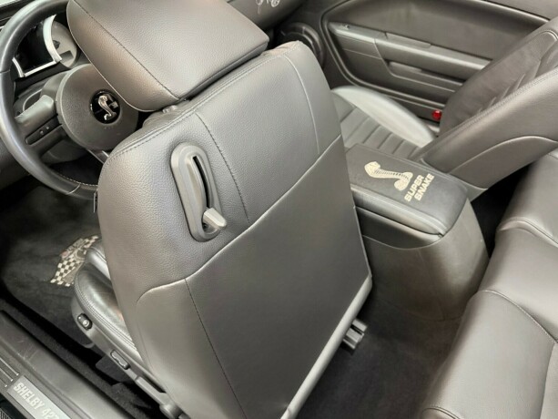 ford-mustang-bensin-2008-big-35