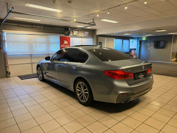 bmw-530d-diesel-2017-big-6