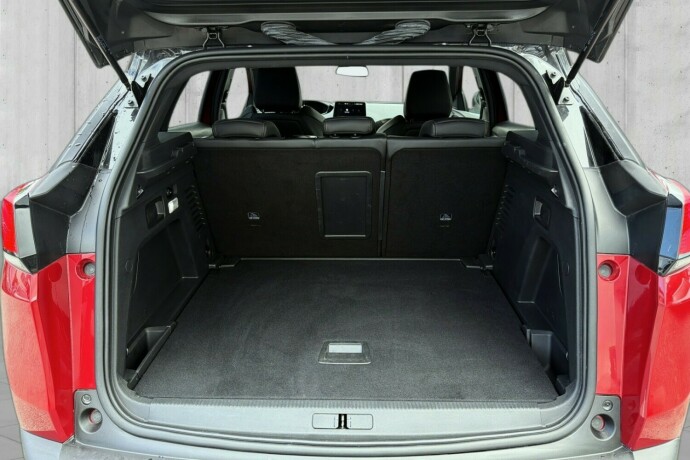 peugeot-3008-bensin-2019-big-7