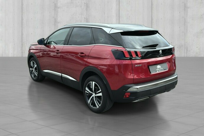 peugeot-3008-bensin-2019-big-6