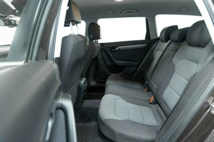 volkswagen-passat-bensin-2014-big-6