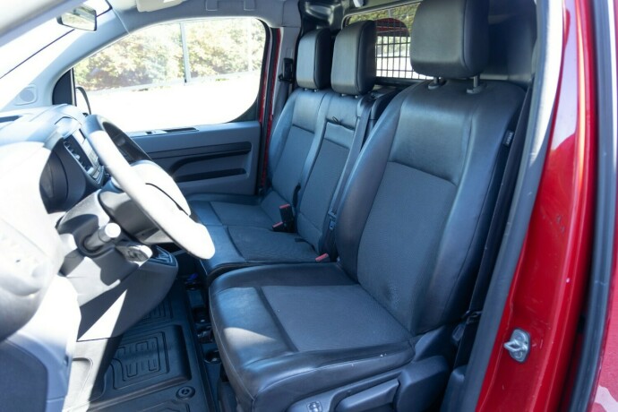 toyota-proace-diesel-2017-big-4