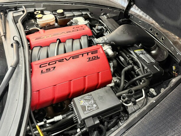 chevrolet-corvette-bensin-2006-big-35
