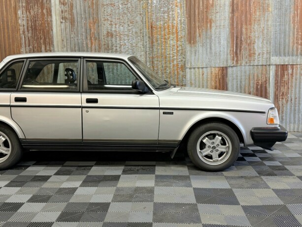 volvo-240-bensin-1992-big-2