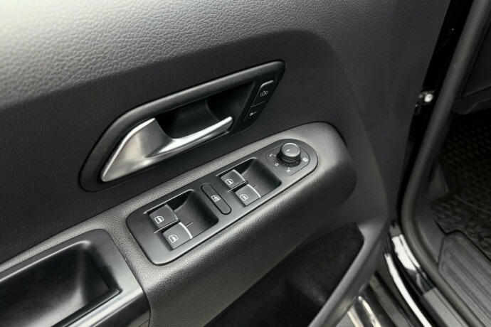 volkswagen-amarok-diesel-2017-big-18
