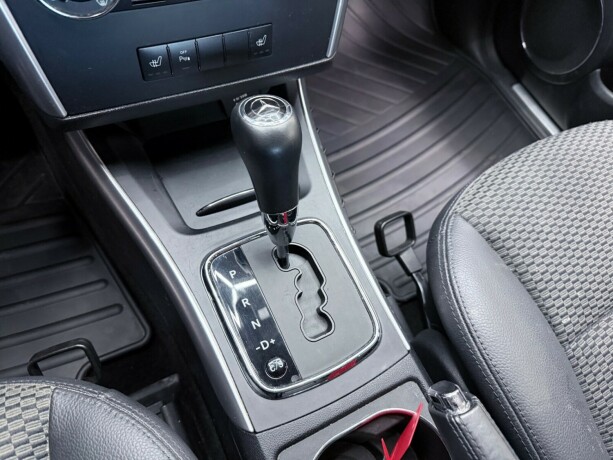 mercedes-benz-a160-bensin-2011-big-14