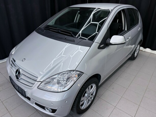 mercedes-benz-a160-bensin-2011-big-2