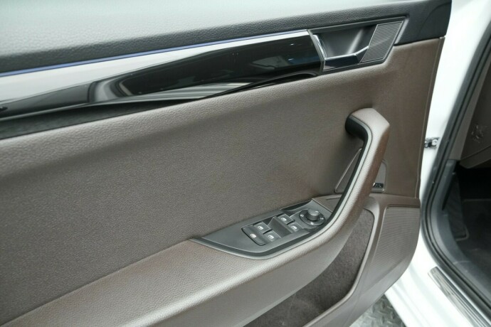 skoda-superb-diesel-2016-big-10
