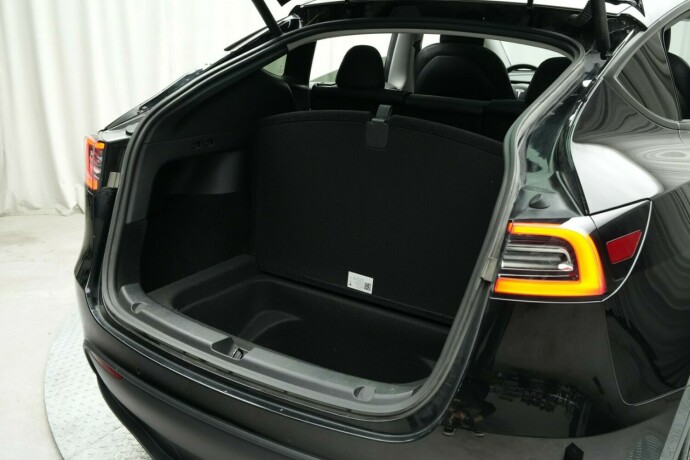 tesla-model-y-elektrisitet-2022-big-43