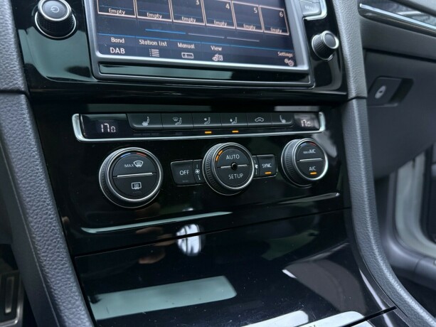 volkswagen-golf-ii-bensin-2014-big-24
