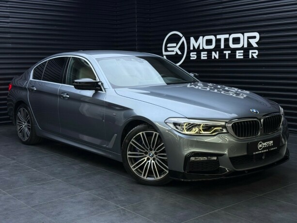 bmw-540i-bensin-2017-big-0