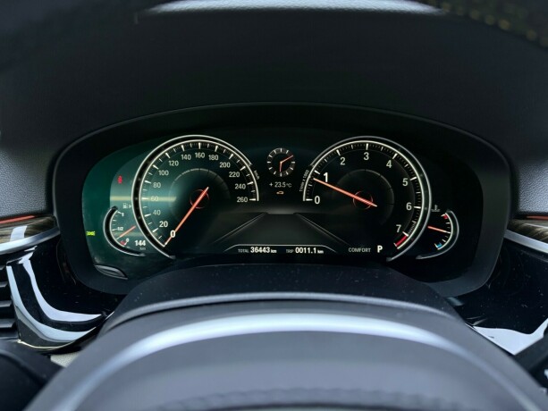 bmw-540i-bensin-2017-big-20