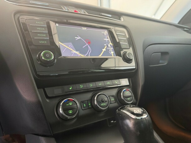 skoda-octavia-diesel-2017-big-22
