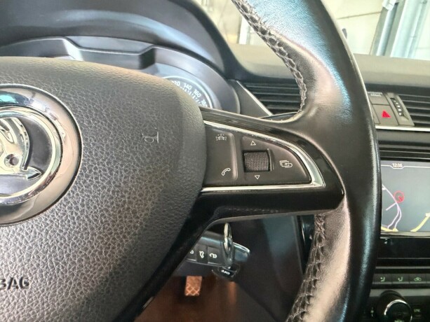 skoda-octavia-diesel-2017-big-19