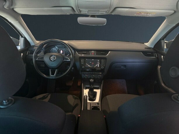 skoda-octavia-diesel-2017-big-16