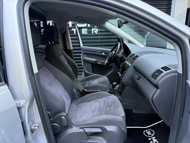 volkswagen-touran-diesel-2014-big-20