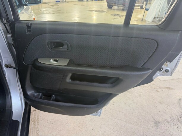 honda-cr-v-bensin-2002-big-19