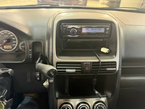honda-cr-v-bensin-2002-big-11